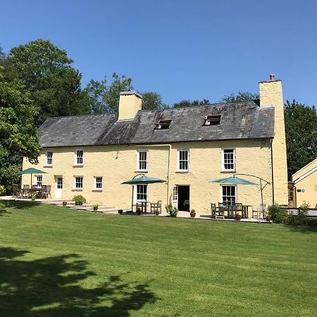 Ty Mawr Country Hotel & Restaurant Carmarthen Exterior photo